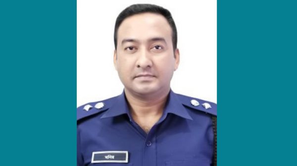 পিবিআই’র পুলিশ সুপার হিসেবে মনিরুল ইসলামের যোগদান