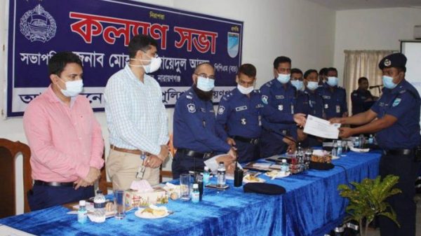 ফতুল্লা থানার ওসি তদন্ত শফিকুল ইসলাম শ্রেষ্ঠ অফিসার নির্বাচিত