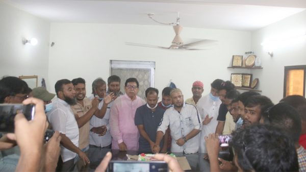 শরীফুল হকের উদ্যোগে প্রধানমন্ত্রীর জন্মদিন পালন
