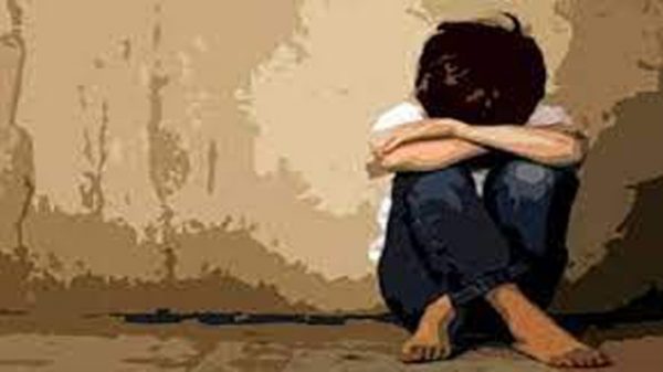 বন্দরে বলাৎকারের শিকার কিশোর, লম্পট আটক