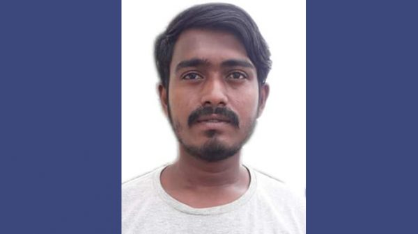 ফতুল্লায় বেপরোয়া সোর্স মামুন